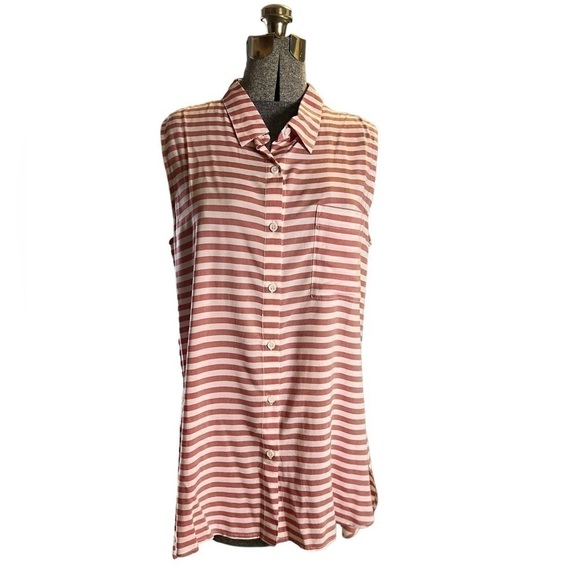 BeachLunchLounge Striped Sleeveless Ana Top - Picture 2 of 8